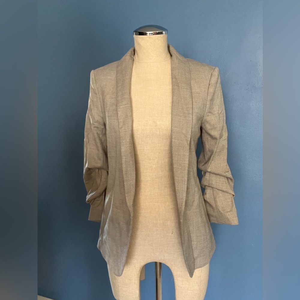 Textured open blazer